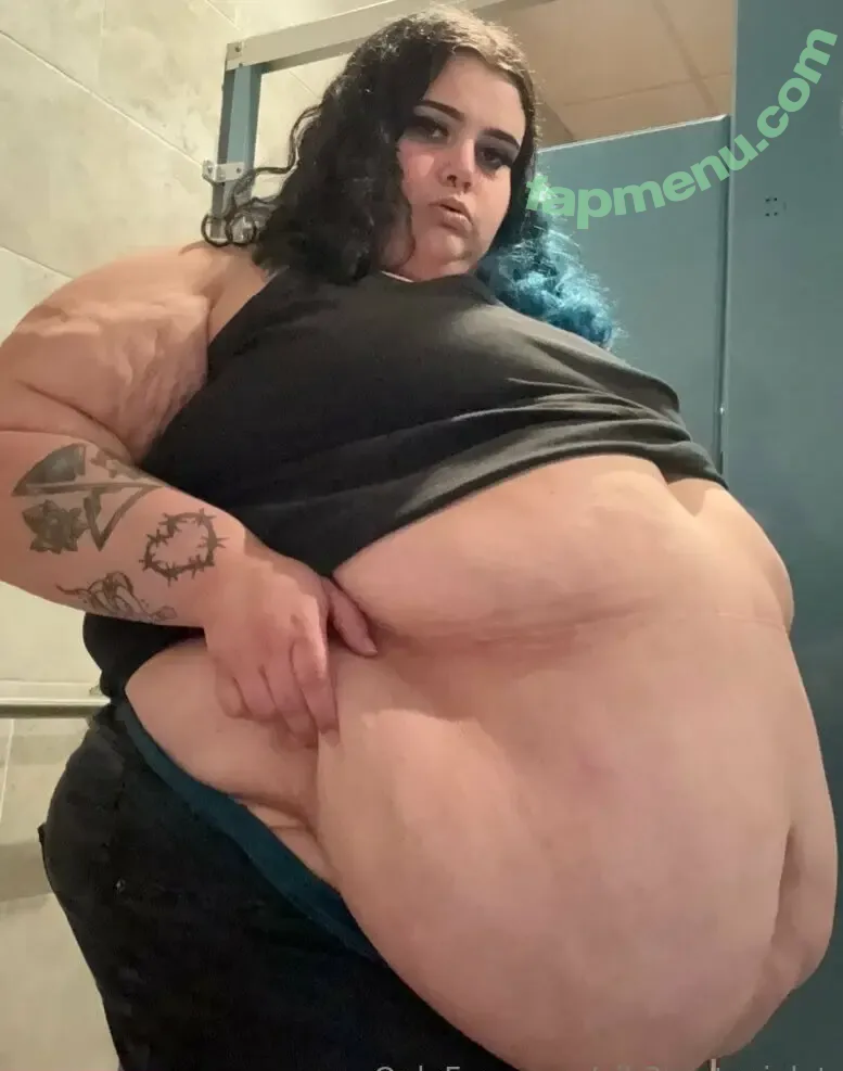 vib3rantxviolet nude photo #0008 (vib3rantxviolet)