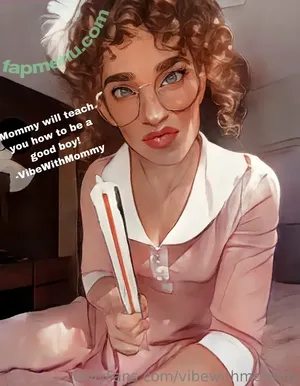 vibewithmommy / vibewithmolly / vibewmommy nude photo #0260