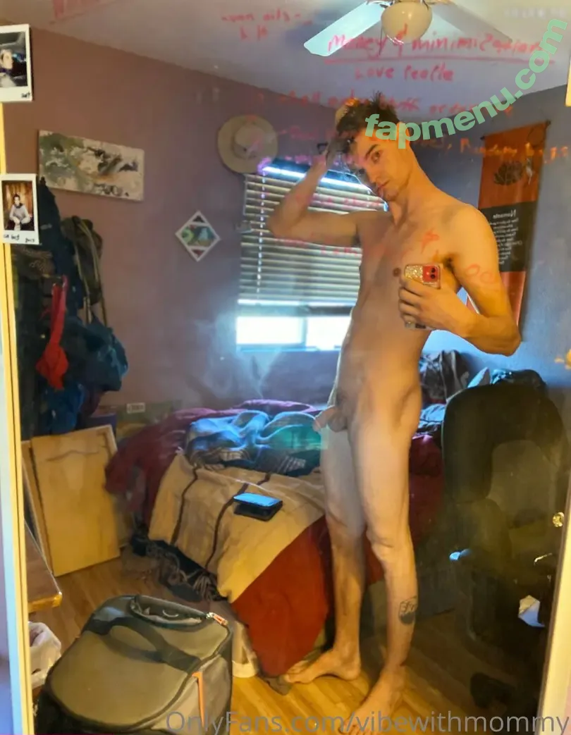 vibewithmommy nude photo #0058 (vibewithmolly / vibewmommy)