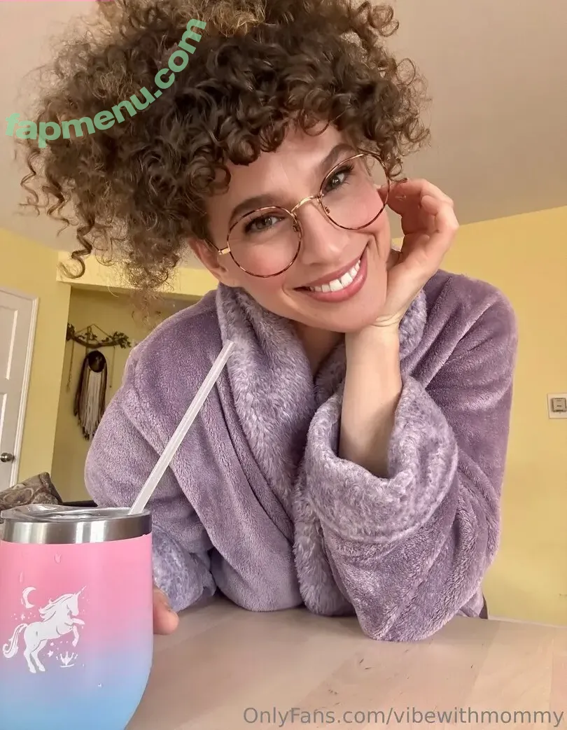 vibewithmommy nude photo #0905 (vibewmommy)