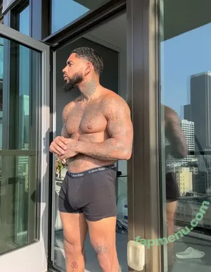 vibezwithfredo / fredofitvibez nude photo #0028