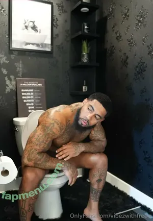 vibezwithfredo / fredofitvibez nude photo #0035