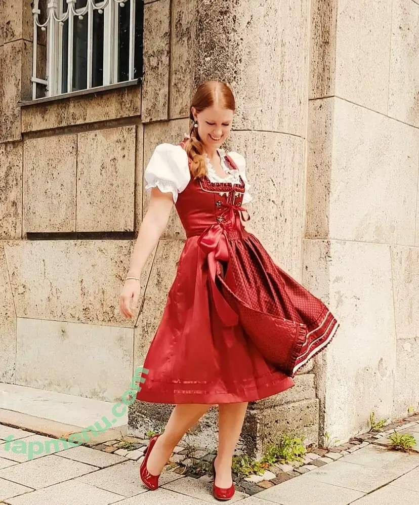 Vibing With Claudia nude photo #0040 (VibingwithClaudia / lebensgefuehle / vibingwclaudia)