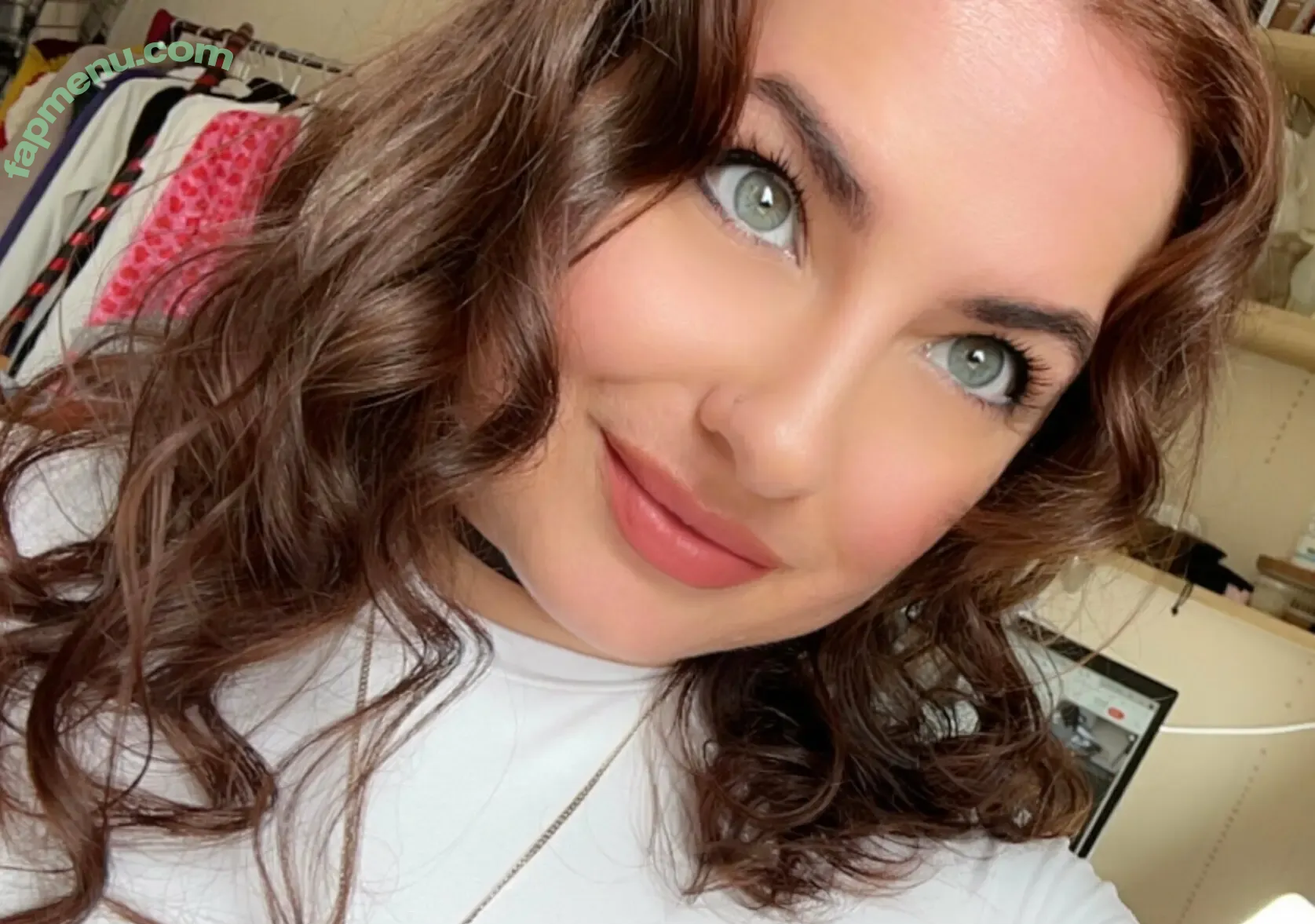 viceypopsx nude photo #0001 (viceypops)