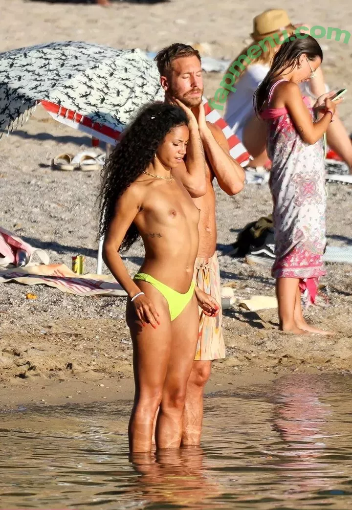 Vick Hope nude photo #0076 (vicknhope / vicsantos669)