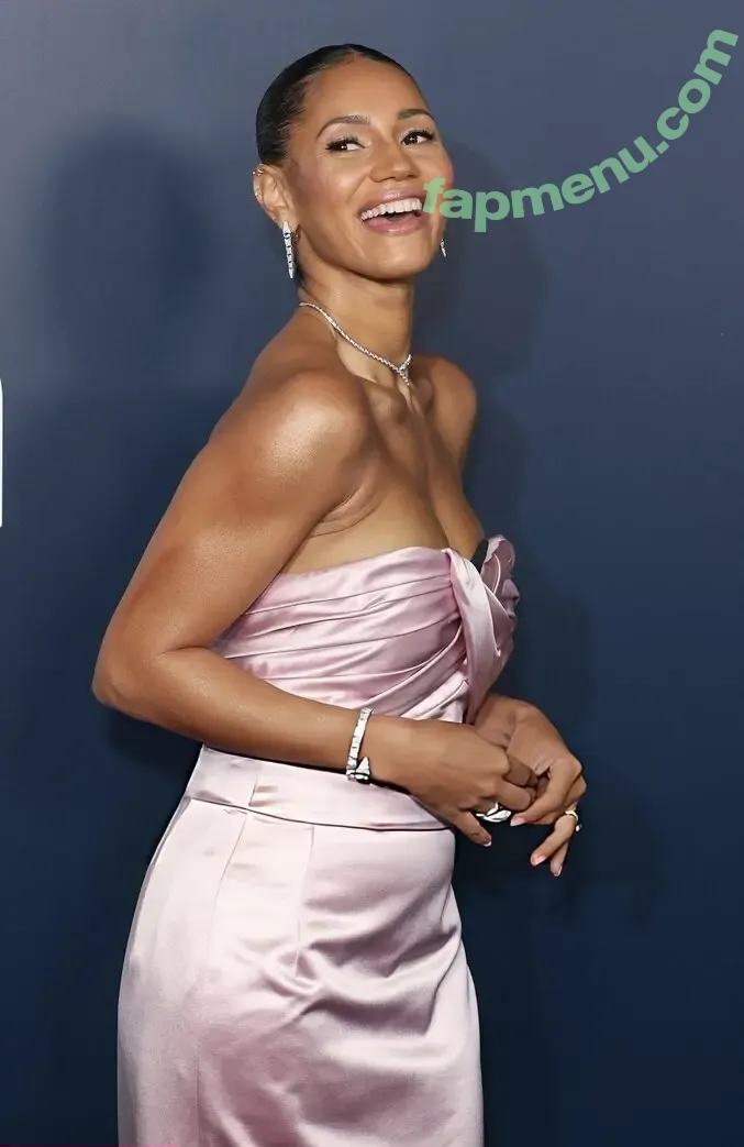 Vick Hope nude photo #0388 (vicknhope)