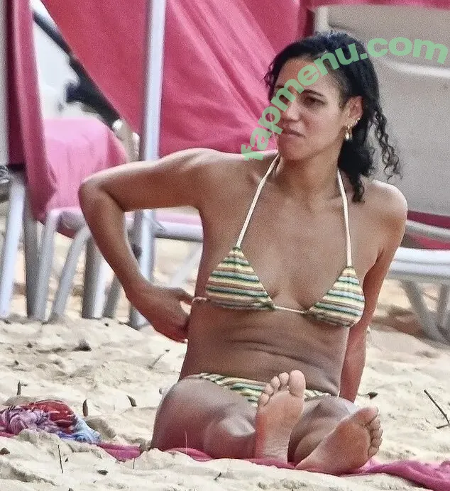 Vick Hope nude photo #0418 (vicknhope)