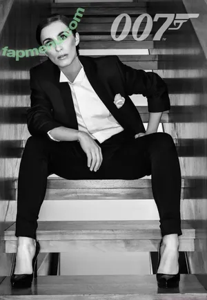 Vicky McClure / vicky.mcclure nude photo #0068