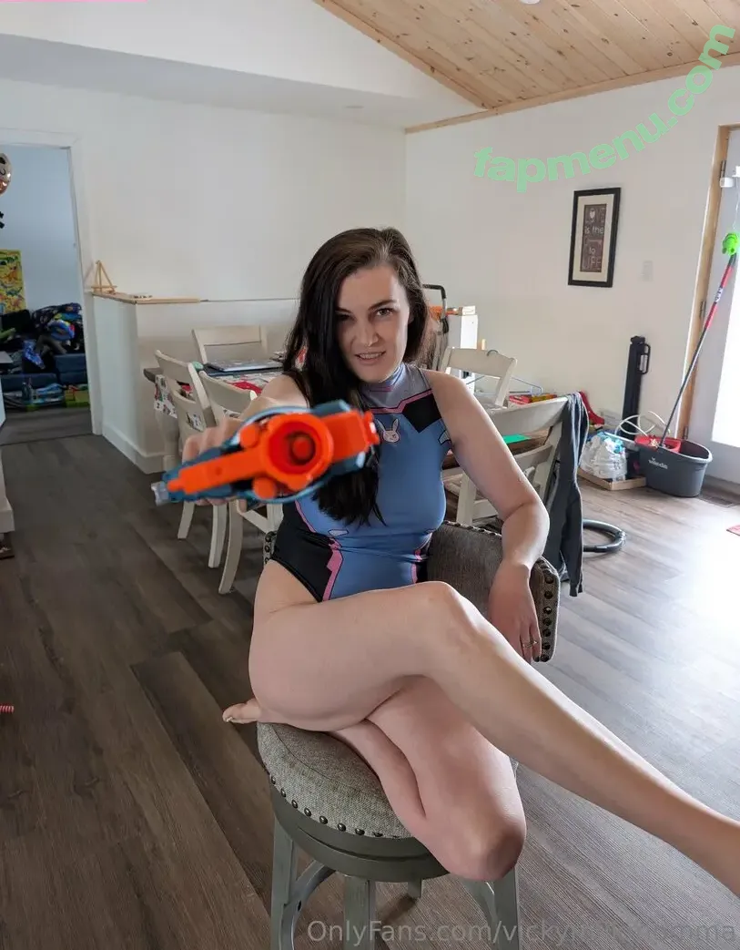 vickymilkmomma nude photo #0049 (_milkmomma_)