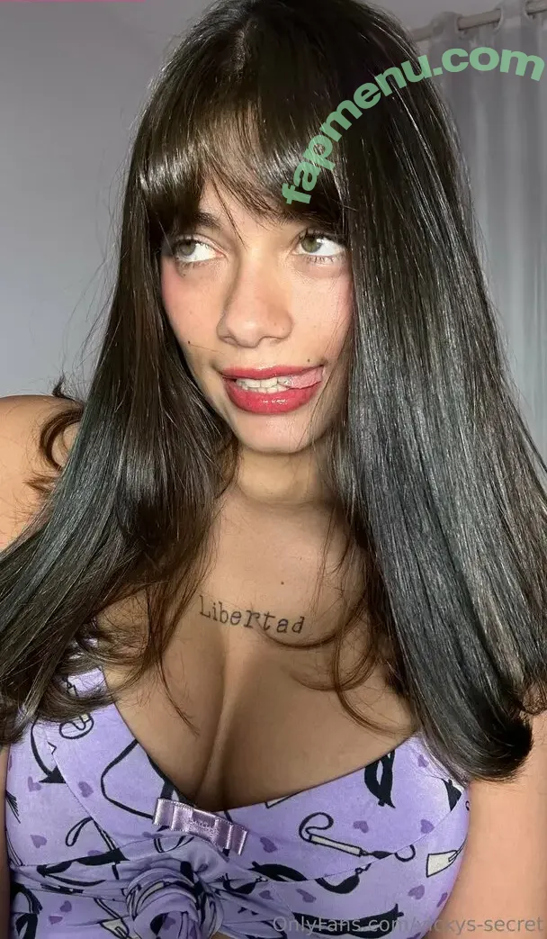 vickys-secret nude photo #0012 (victoriassecret)