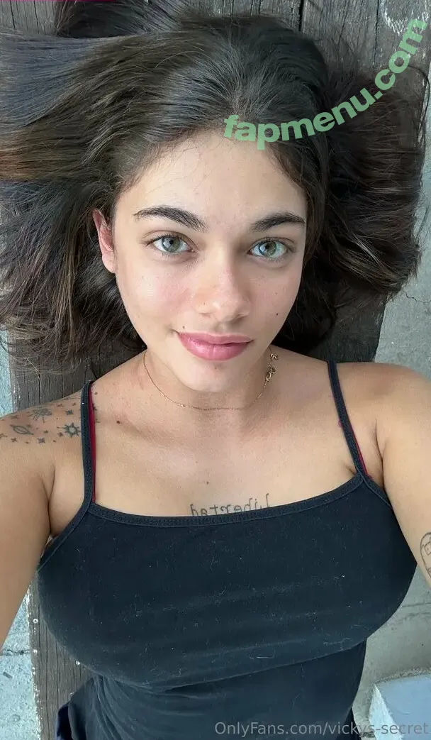 vickys-secret nude photo #0013 (victoriassecret)