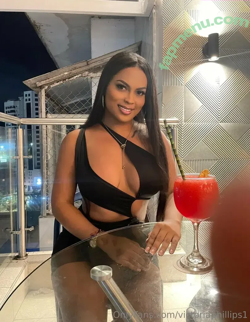 vickytsdiamonds nude photo #0001 (vickidiamant)