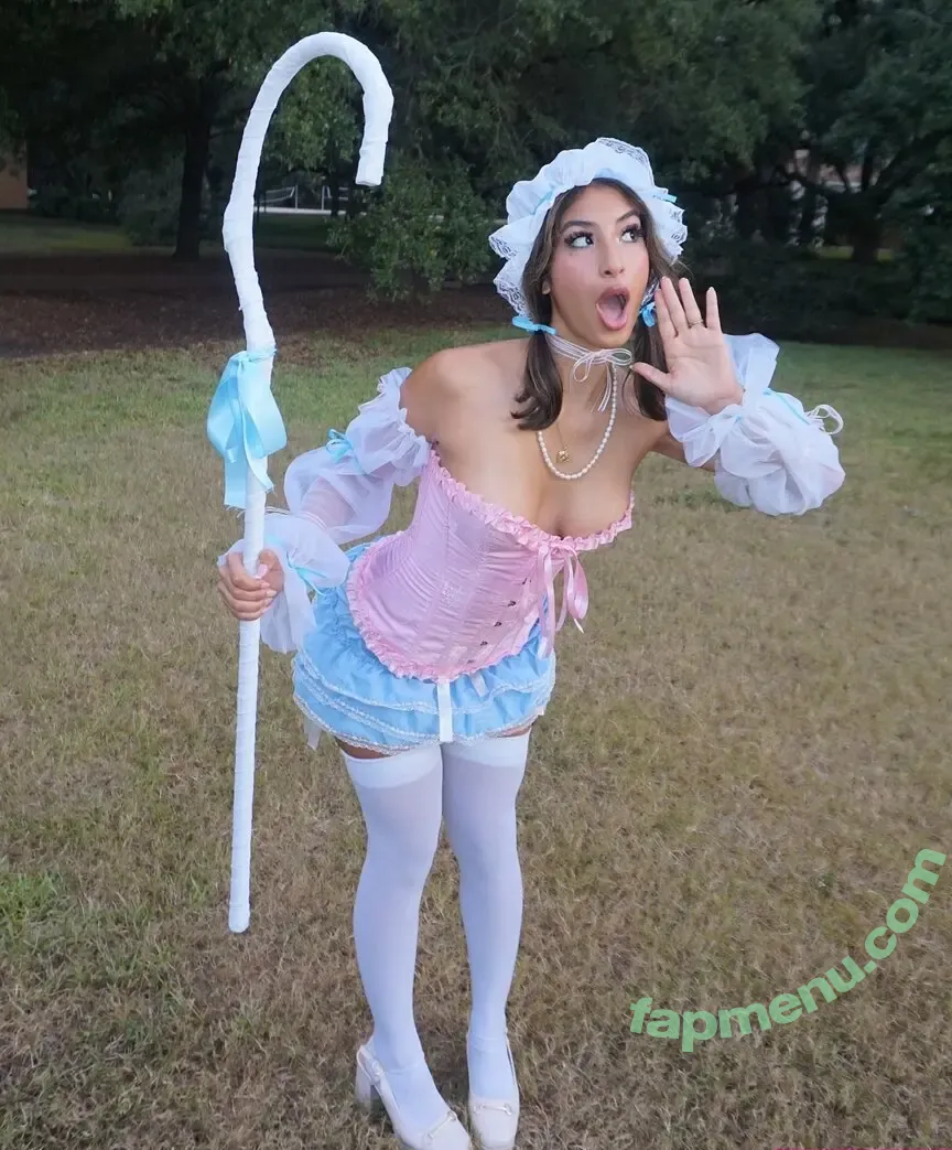 VickyV ASMR nude photo #0023 (user / victoria.m.roman)