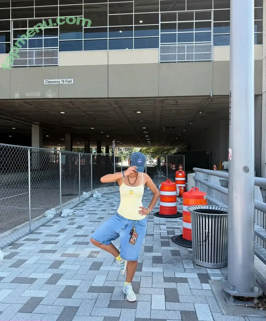 VickyV ASMR nude photo #0048 (user / victoria.m.roman)