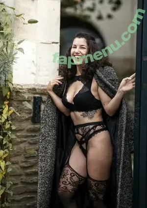Victoire De Blasset / victoiredeblasset / victoiredeblasset2.0 nude photo #0030