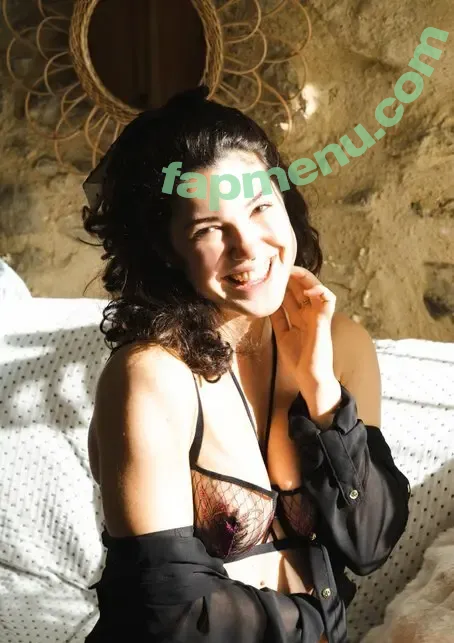 Victoire De Blasset nude photo #0035 (victoiredeblasset / victoiredeblasset2.0)