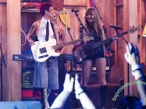 Victoria De Angelis / Maneskin bassist / vicdeangelis nude photo #0218