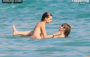 Victoria De Angelis / Maneskin bassist / vicdeangelis nude photo #0612