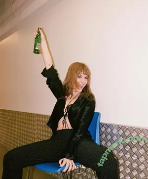 Victoria De Angelis / Maneskin bassist / vicdeangelis nude photo #0689