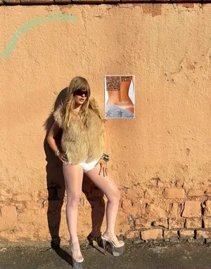 Victoria De Angelis / Maneskin bassist / vicdeangelis nude photo #0729