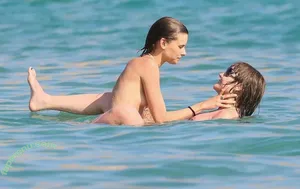 Victoria De Angelis / Maneskin bassist / vicdeangelis nude photo #0749