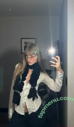 Victoria De Angelis / Maneskin bassist / vicdeangelis nude photo #0948