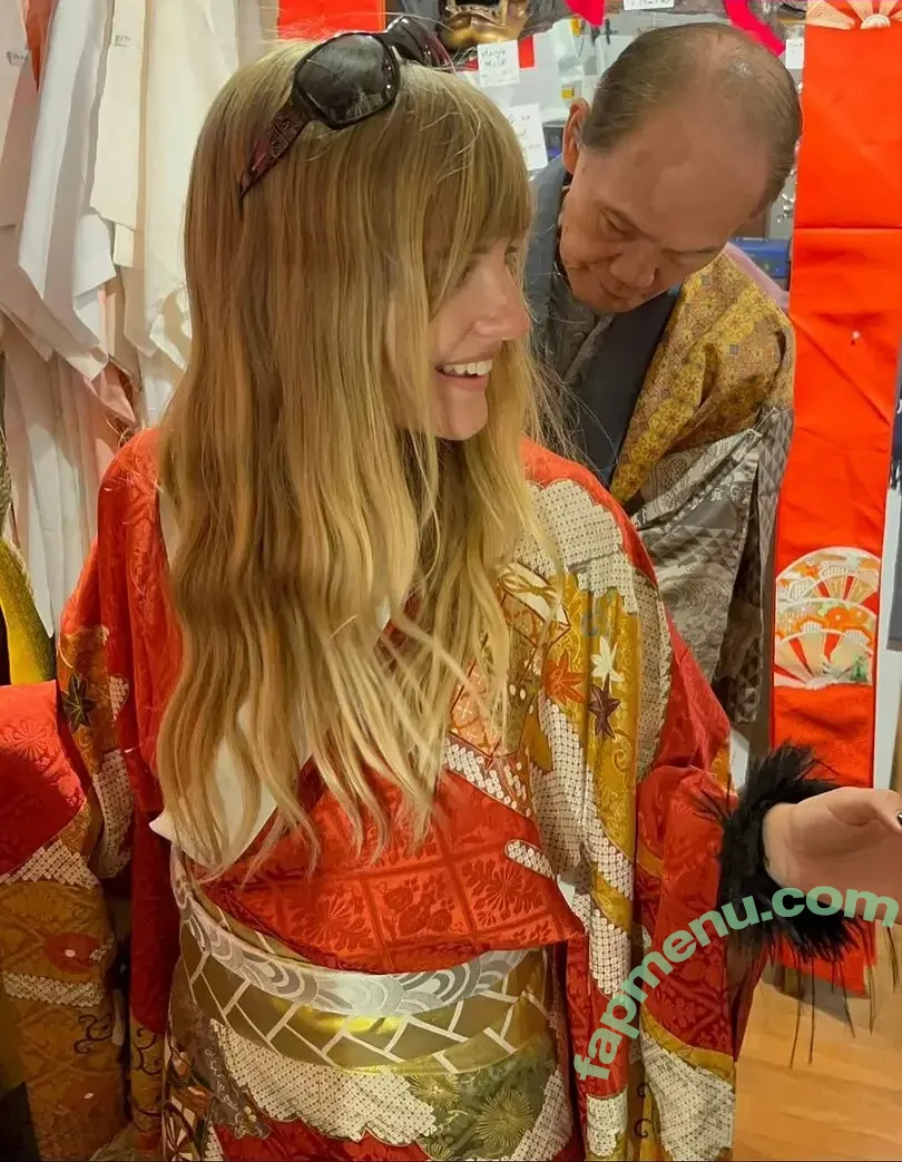 Victoria De Angelis nude photo #0916 (Maneskin bassist / vicdeangelis)