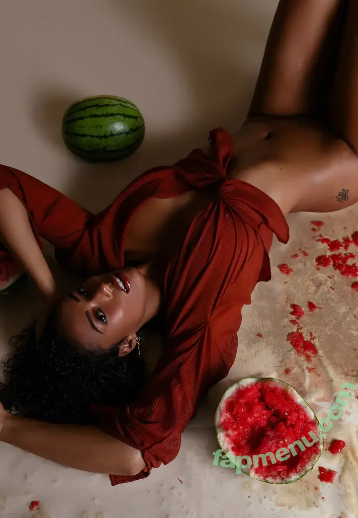 Victoria Ellyse nude photo #0059 (victorii / vivalavictoria13)