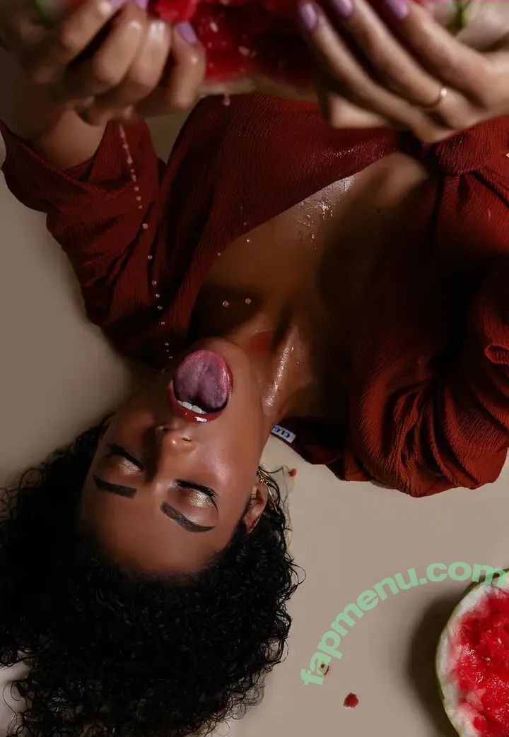 Victoria Ellyse nude photo #0060 (victorii / vivalavictoria13)