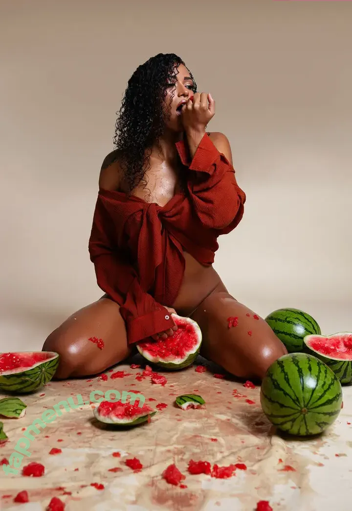 Victoria Ellyse nude photo #0066 (victorii / vivalavictoria13)