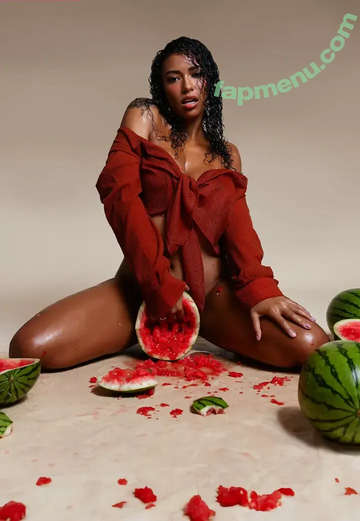 Victoria Ellyse nude photo #0068 (victorii / vivalavictoria13)