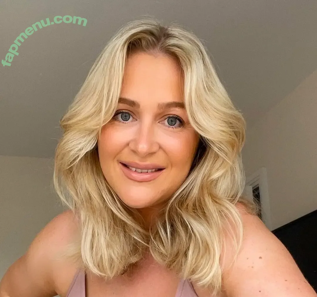 Victoria Hearn nude photo #0056 (victoriahearn)