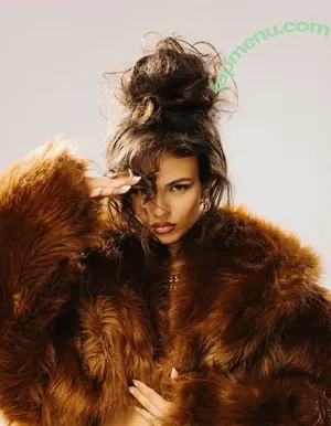 Victoria Justice / victoriajustice nude photo #0909