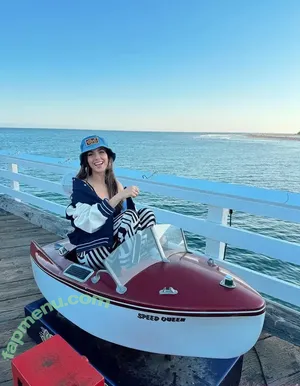 Victoria Justice / victoriajustice nude photo #0950