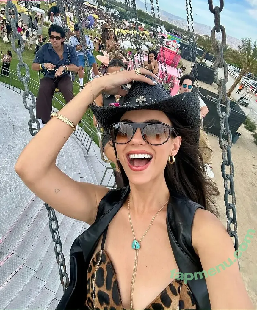 Victoria Justice nude photo #0708 (victoriajustice)