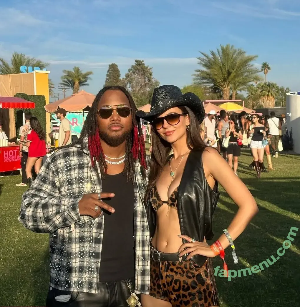 Victoria Justice nude photo #0713 (VictoriaJustice)