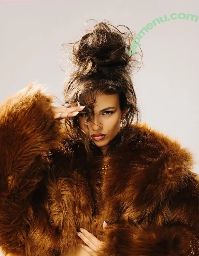Victoria Justice nude photo #0909 (victoriajustice)