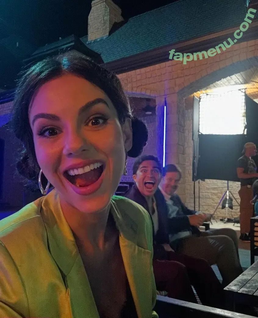 Victoria Justice nude photo #0923 (victoriajustice)