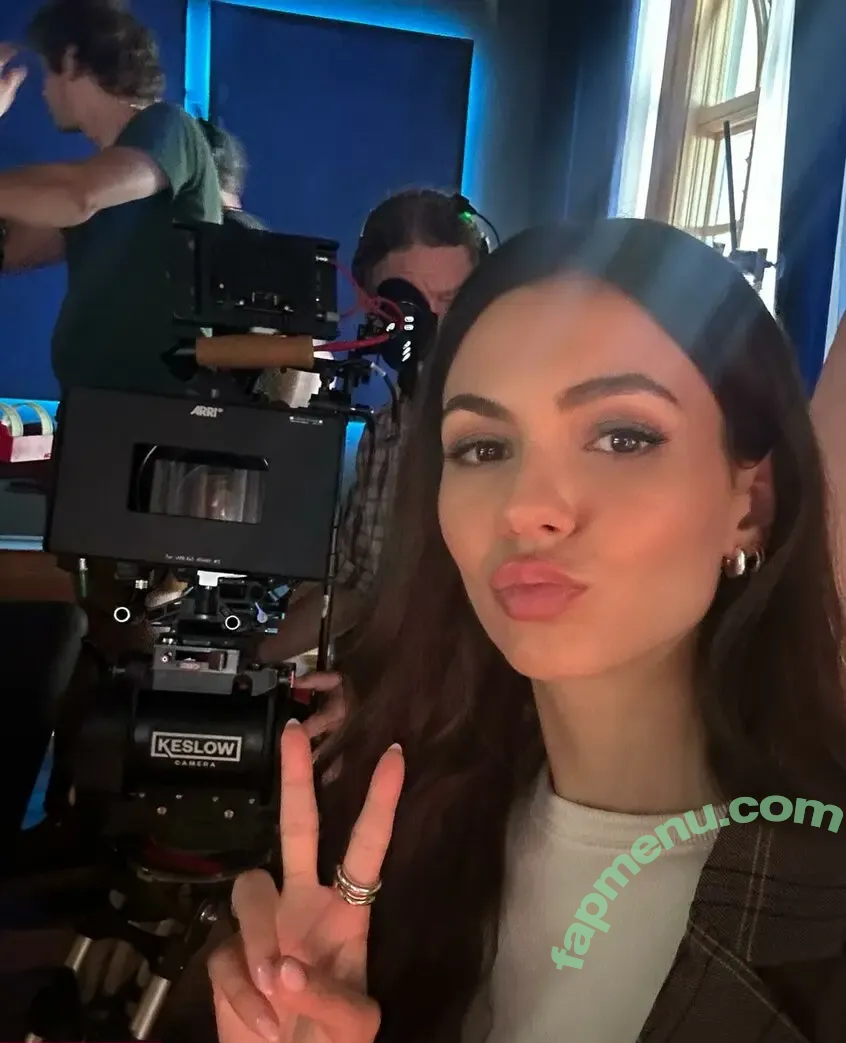 Victoria Justice nude photo #0926 (victoriajustice)