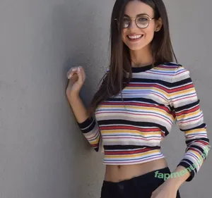 Victoria Justice / victoriajustice nude photo #1017