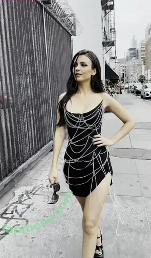Victoria Justice / victoriajustice nude photo #1119