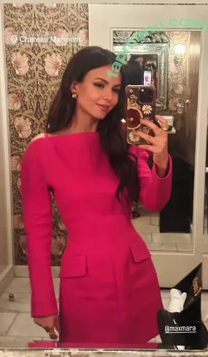 Victoria Justice / victoriajustice nude photo #1265