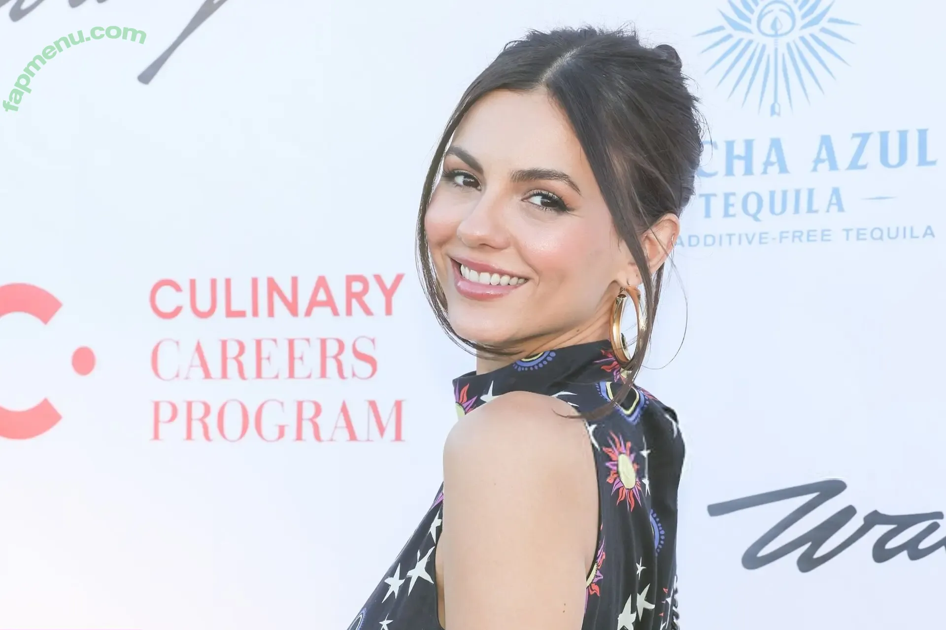 Victoria Justice nude photo #1004 (victoriajustice)