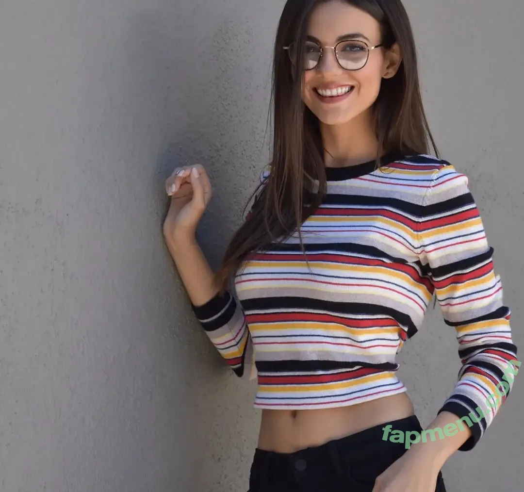 Victoria Justice nude photo #1017 (victoriajustice)