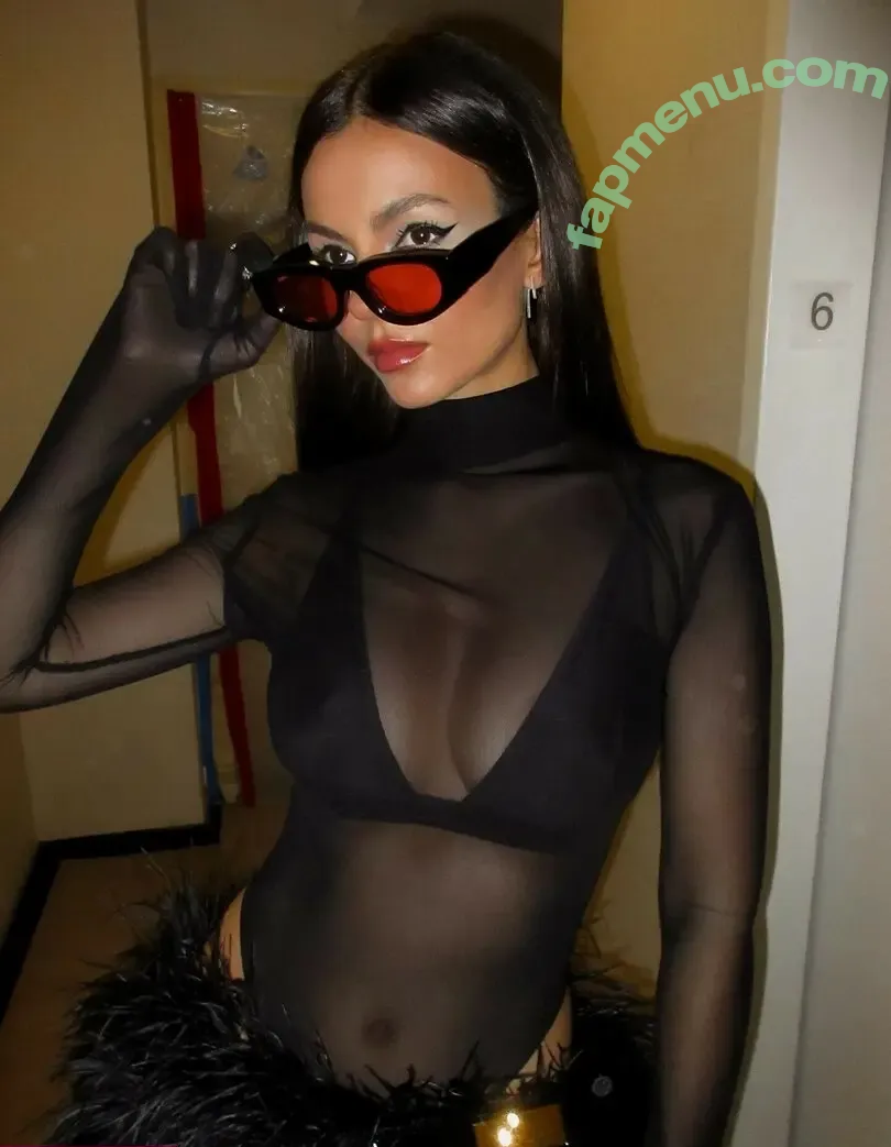 Victoria Justice nude photo #1036 (victoriajustice)