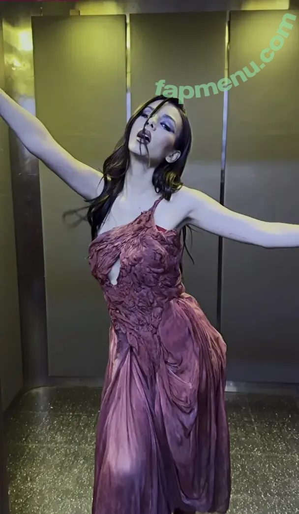 Victoria Justice nude photo #1091 (victoriajustice)