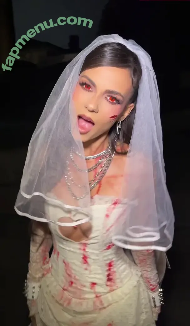Victoria Justice nude photo #1167 (victoriajustice)