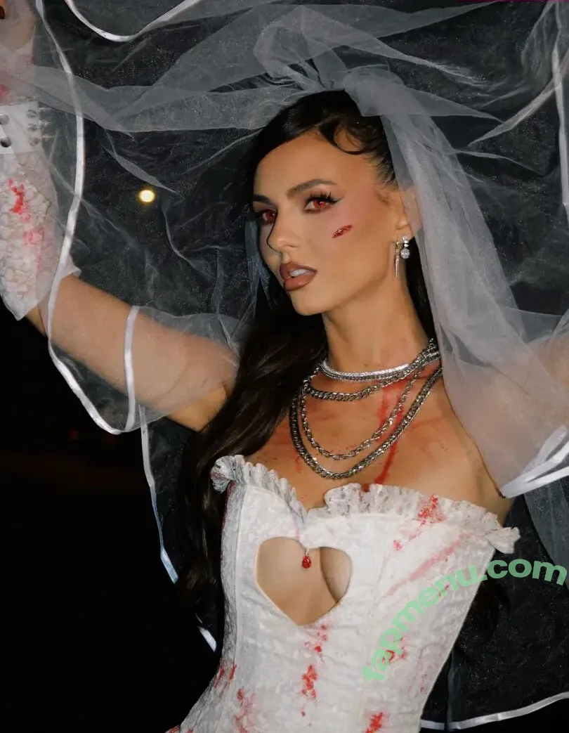 Victoria Justice nude photo #1202 (victoriajustice)