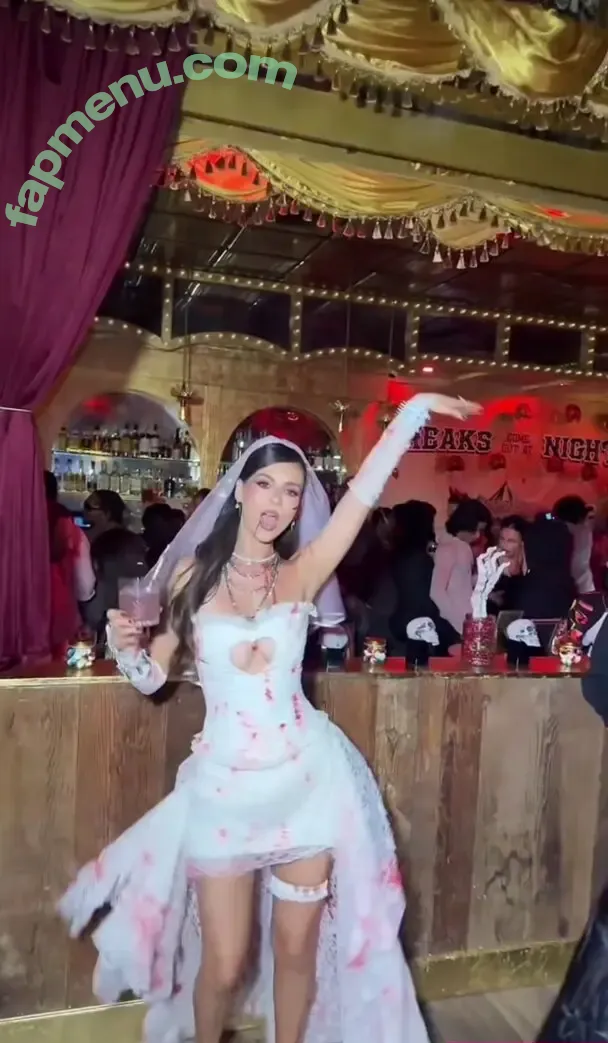 Victoria Justice nude photo #1215 (victoriajustice)