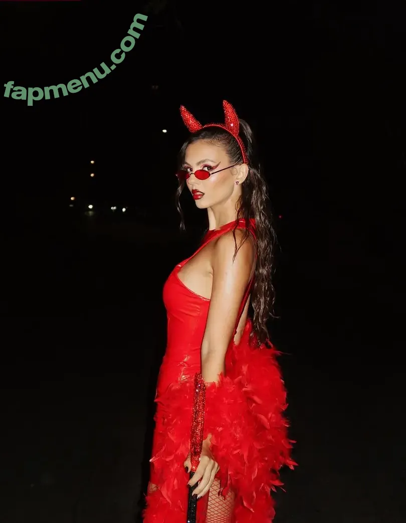 Victoria Justice nude photo #1233 (victoriajustice)